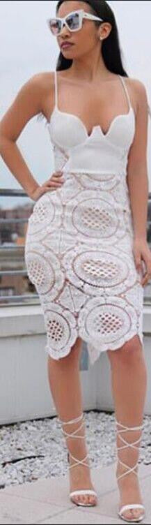 Sexy White Spaghetti Strap Hollow Out Lace Patchwork Knee-Length Dress