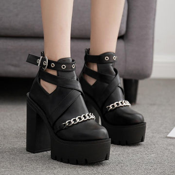 Metal Chain Black Thick Heel Boots
