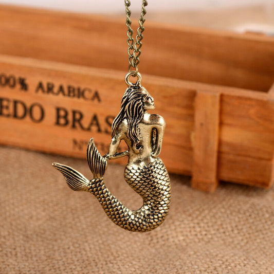 Beautiful Mermaid Pendant Necklace