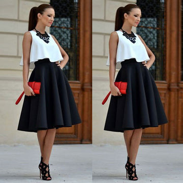 Loose Sleeves Crop Tope with Knee-length Pleated Skirt Two Pieces Dress Set