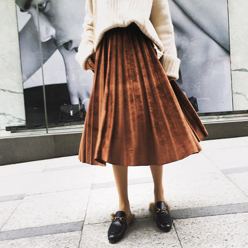 Pure Color Elastic Waist Velvet Pleated Long Skirt