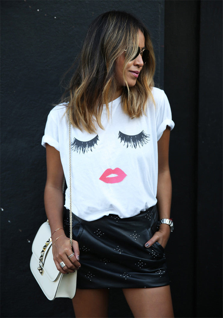 Creative Women Plus Size Loose Graphic Lip Print Pullover T-shirt - MeetYoursFashion - 5