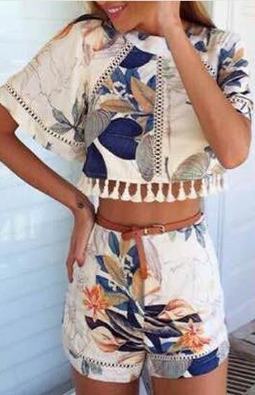 Hollow Out Print Tassel Short Sleeves Crop Top and Shorts Suit - Meet Yours Fashion - 1