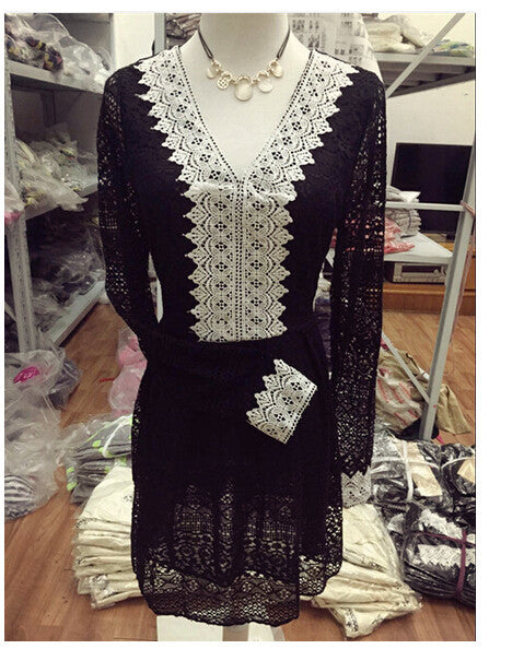Hollow Out Long Sleeves Lace Little Black Party Dress - MeetYoursFashion - 4
