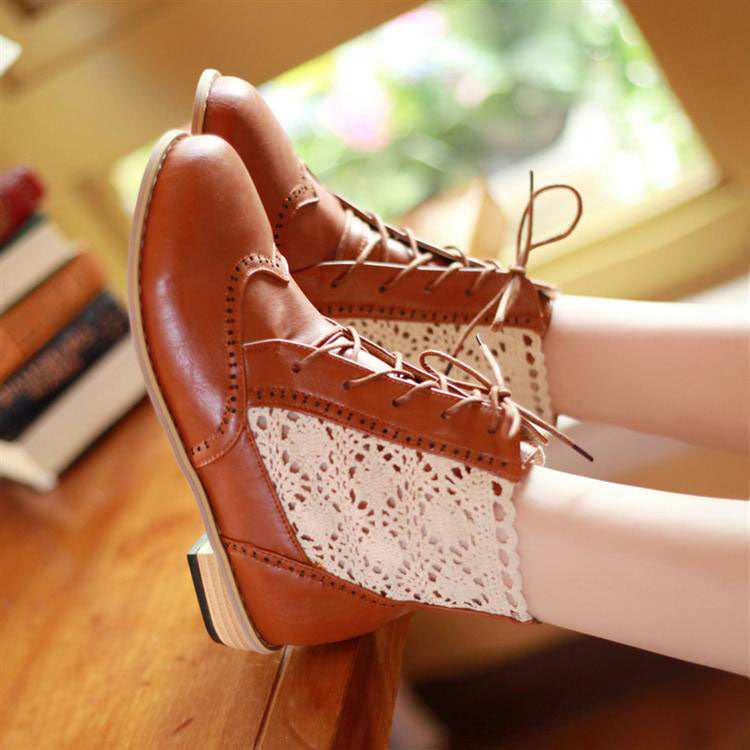 Lace Patchwork Hollow Out Round Toe Low Chunky Heel Short Boots
